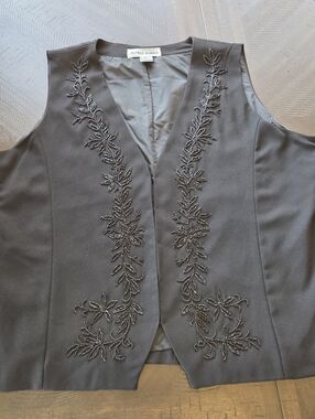 Alfred Dunner Vintage Black Beaded Vest Size 20 Floral Evening Party Layer